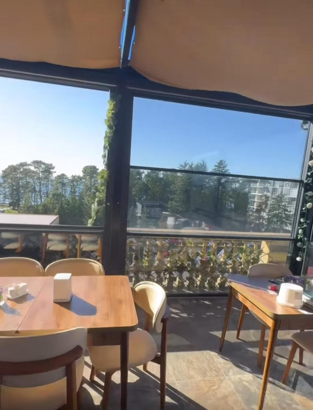 Majestic Kobuleti Exterior foto